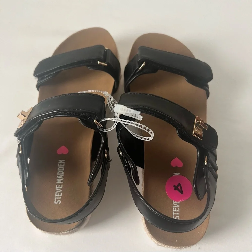 Steve Madden Big Girl’s Black Classy  Sandals with Adjustable Straps Size 4 NWOT
